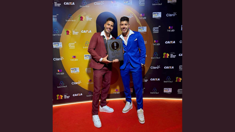 A série “Aliens” viraliza e reforça o talento de Willou & Watson no Instagram — Non Stop.