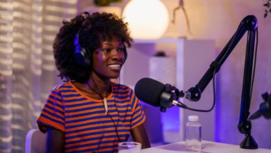 Cultura Popular e Podcast: como crianças e jovens estão transformando tradições em diálogo contemporâneo