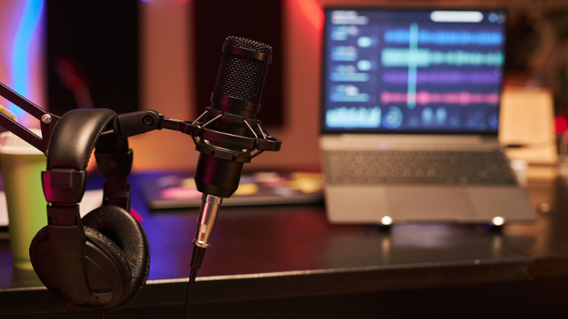 Netflix aposta em mais acordos com podcasts e cita contrato milionário com Jay Shetty